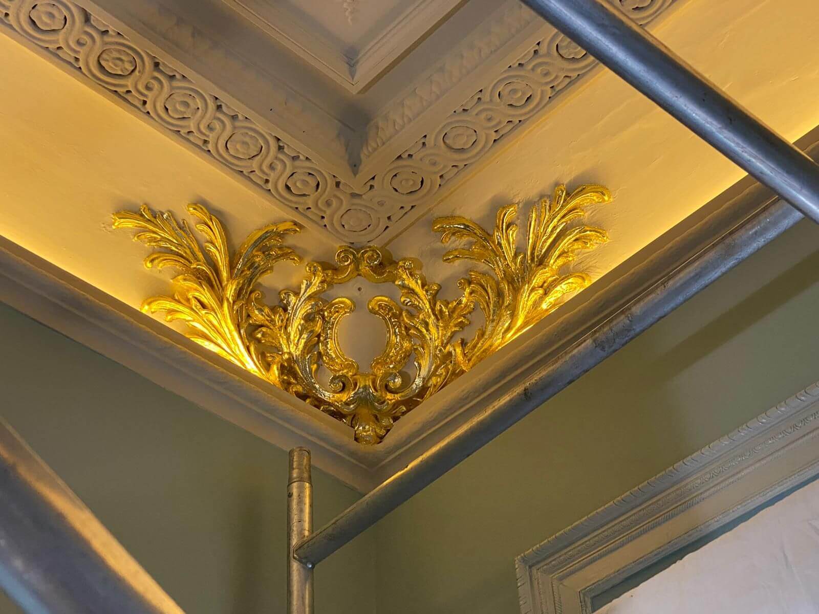 Gold Leaf Gilding in Mayfair - Image 23
