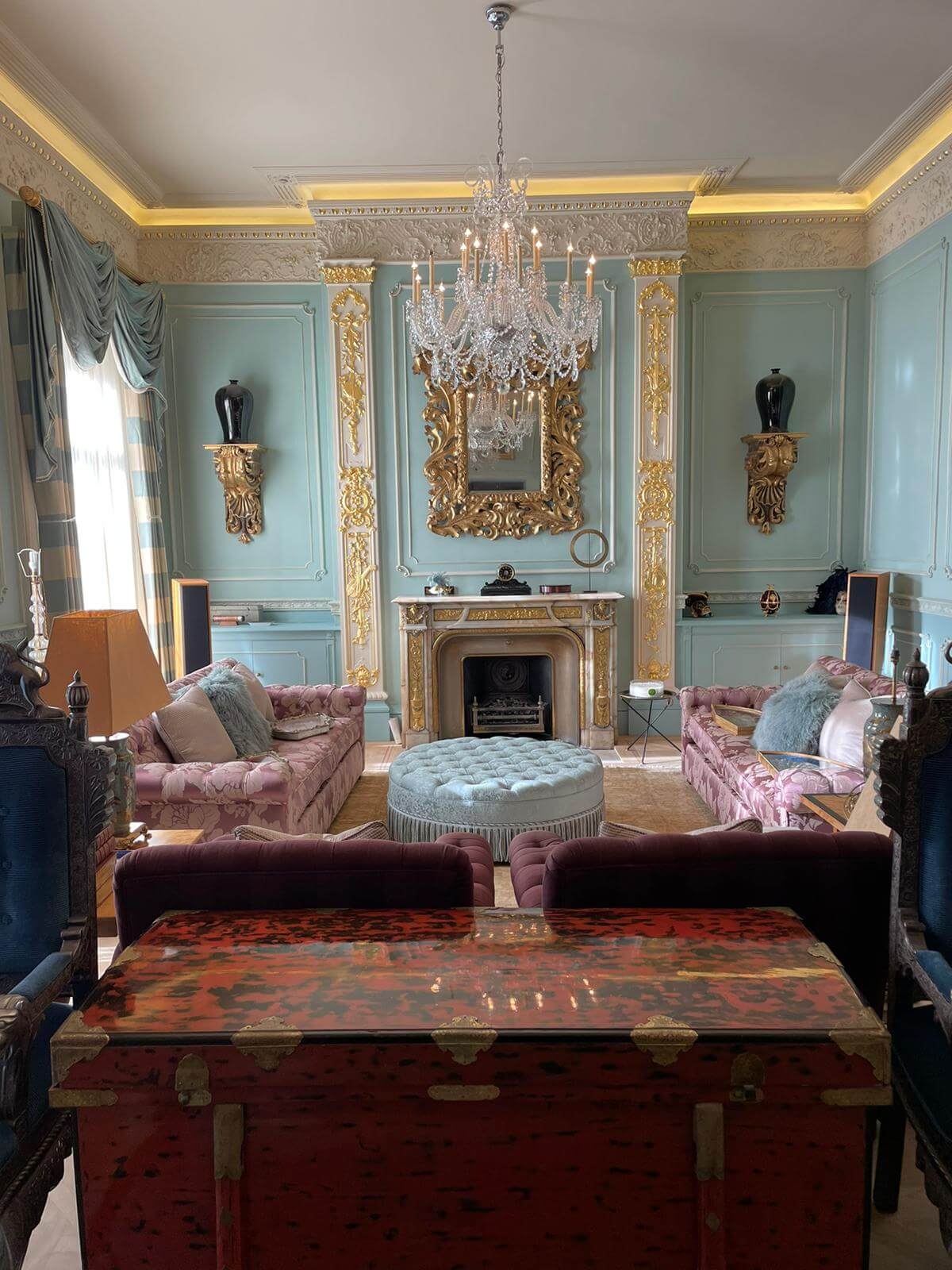 Gold Leaf Gilding in Mayfair - Image 24